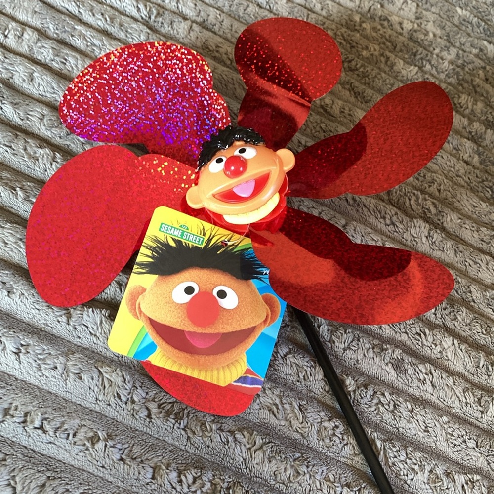 Sesame Street Big Bird & Ernie Set of 2 (one each) Garden Pinwheels ❤️💛 New! 🌞 - Picture 7 of 10